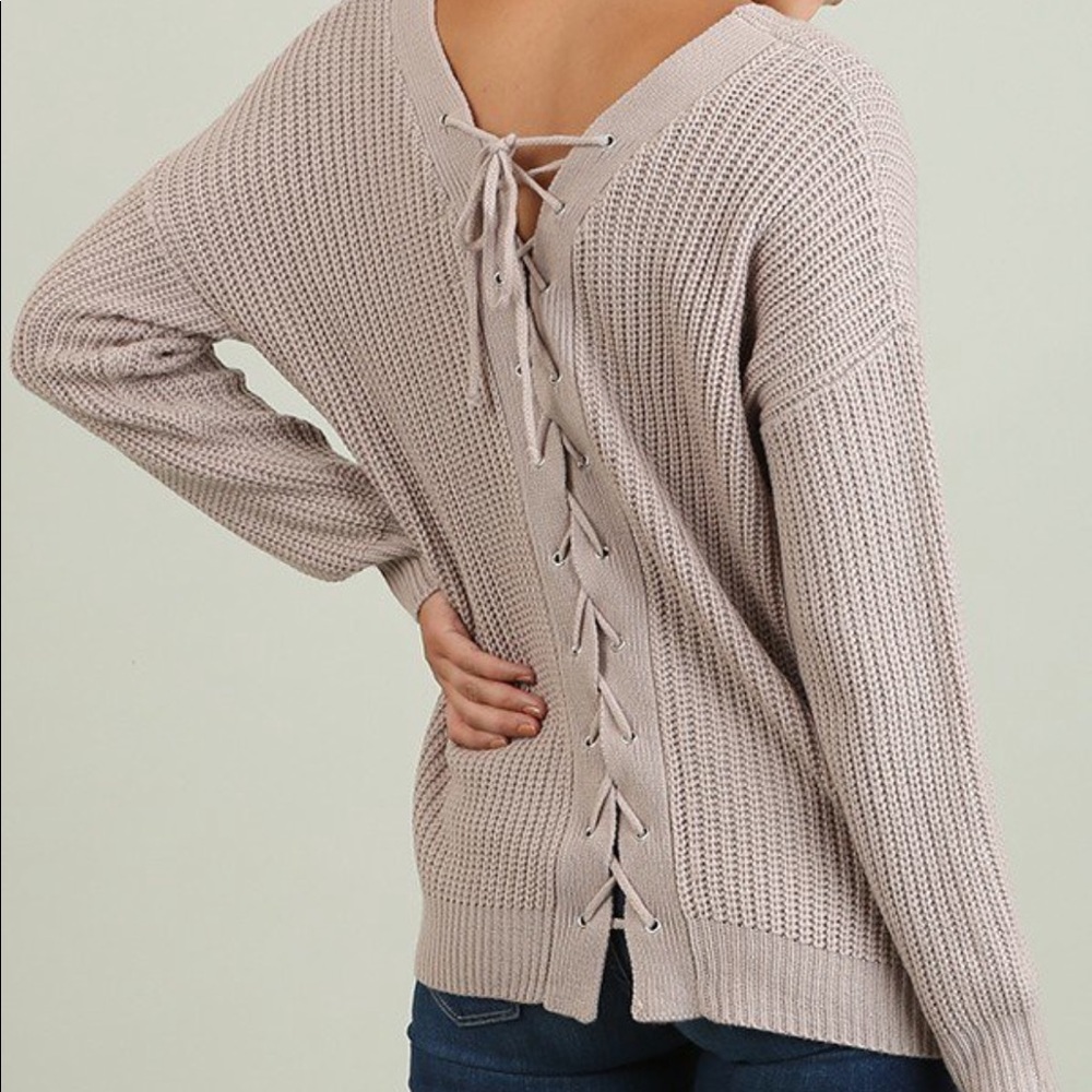 Lace up sweater nwt